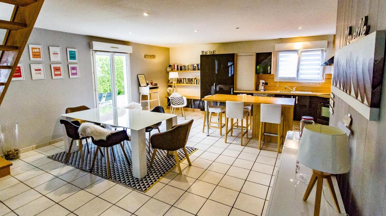 Maison Moderne A La Campagne Le Valdahon エクステリア 写真